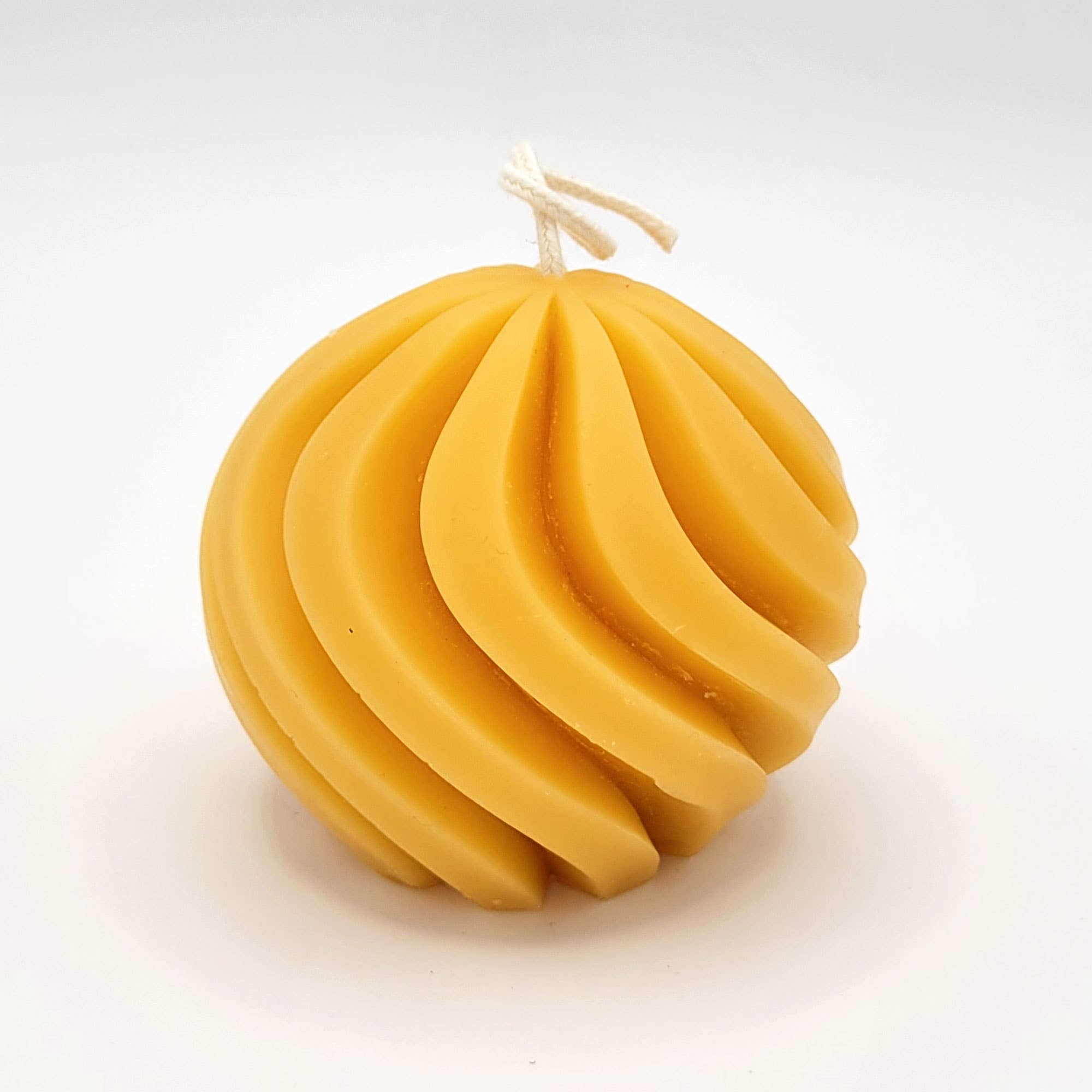 Spira Beeswax Candle (Arrives late September)