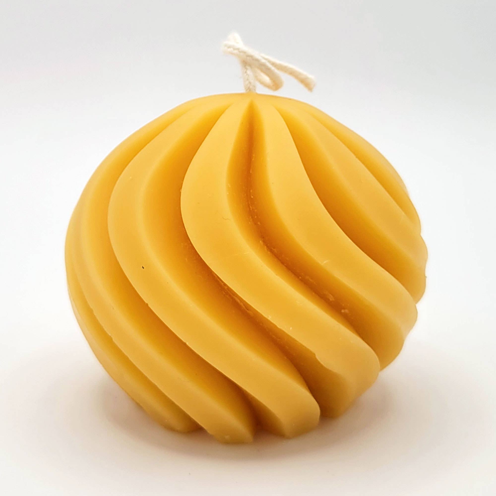 Spira Beeswax Candle (Arrives late September)