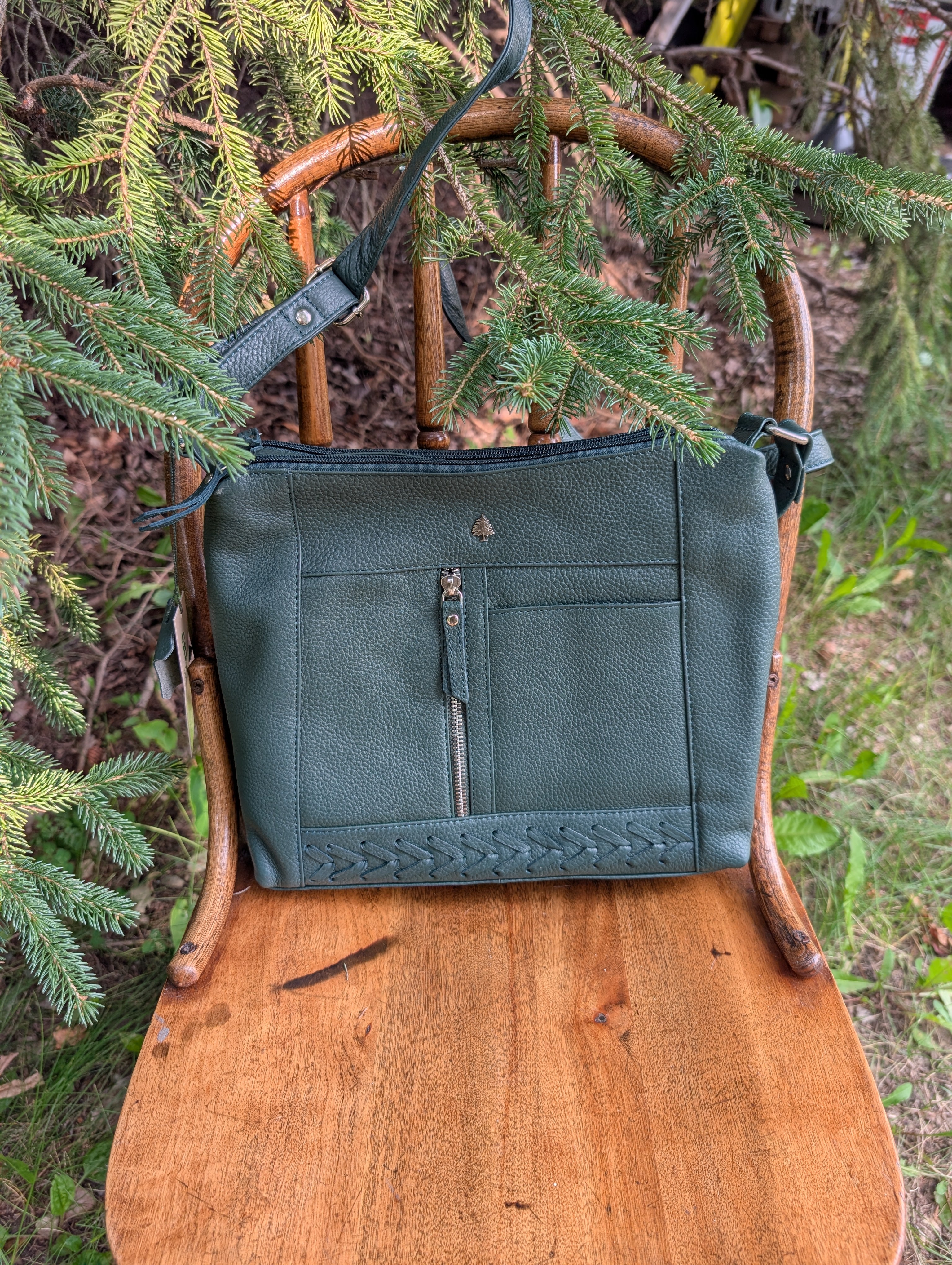 Elegant Leather Crossbody Bag Tressa – Stylish & Functional
