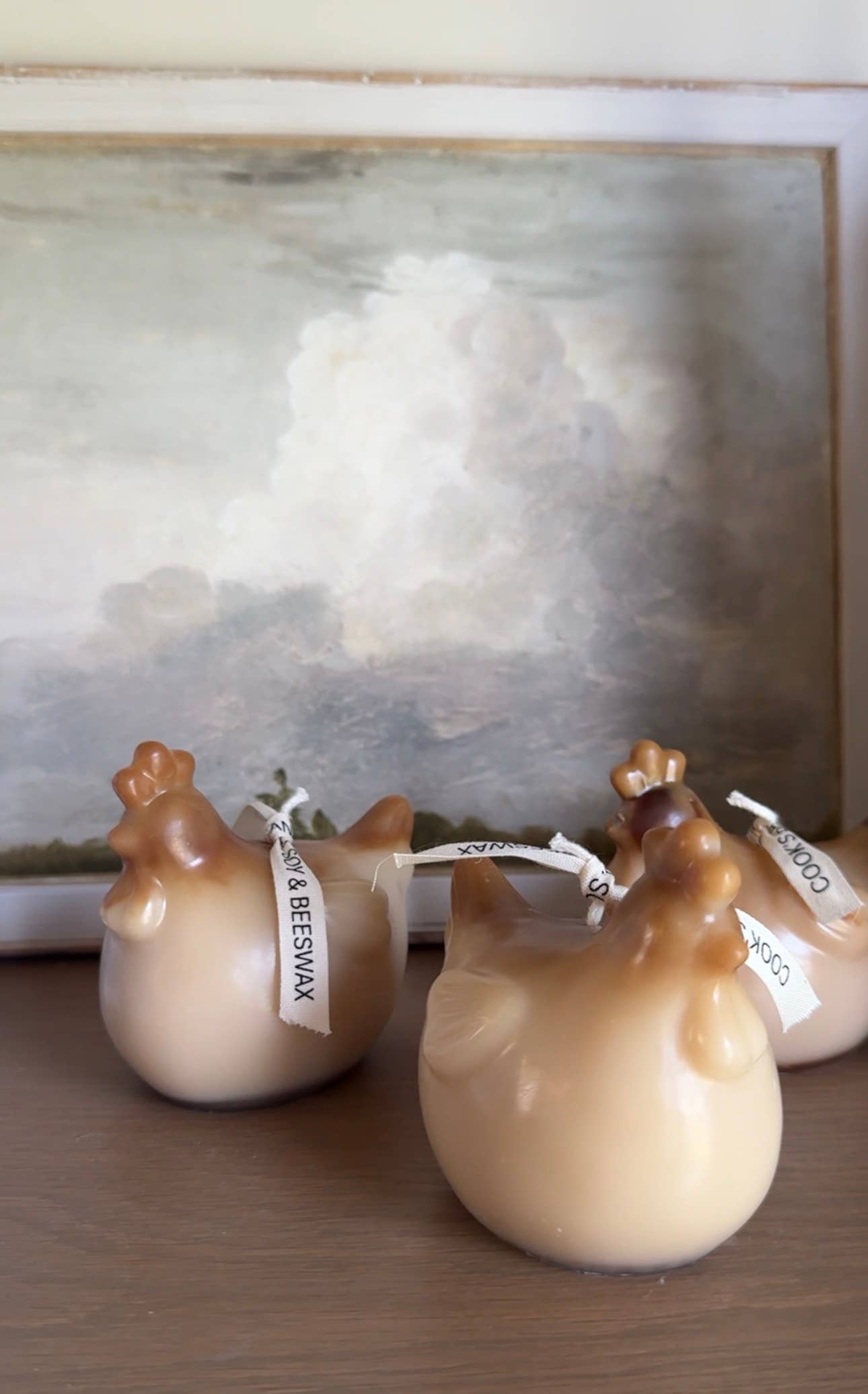 Hen Candle — soy & beeswax
