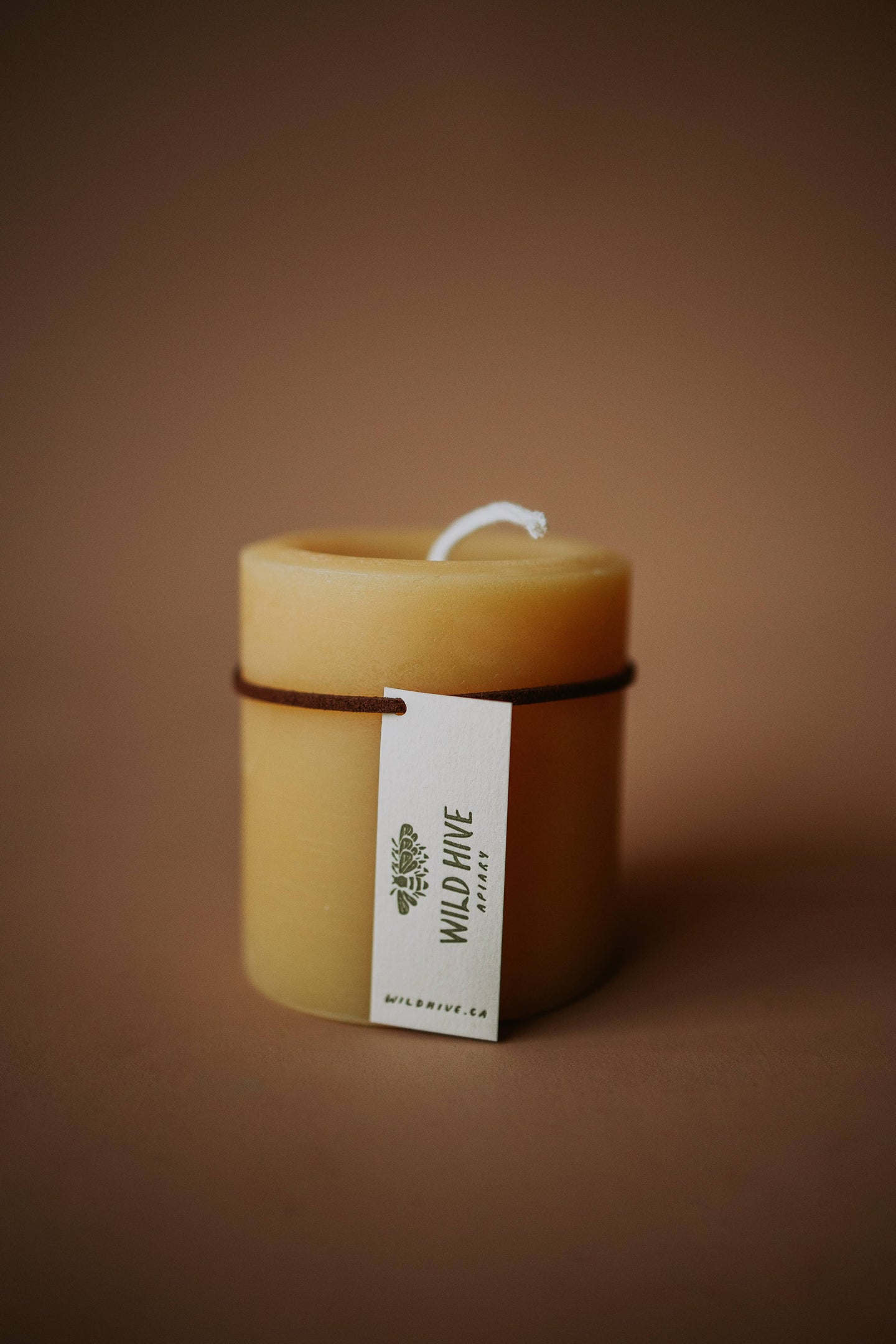Beeswax Small Round Candle