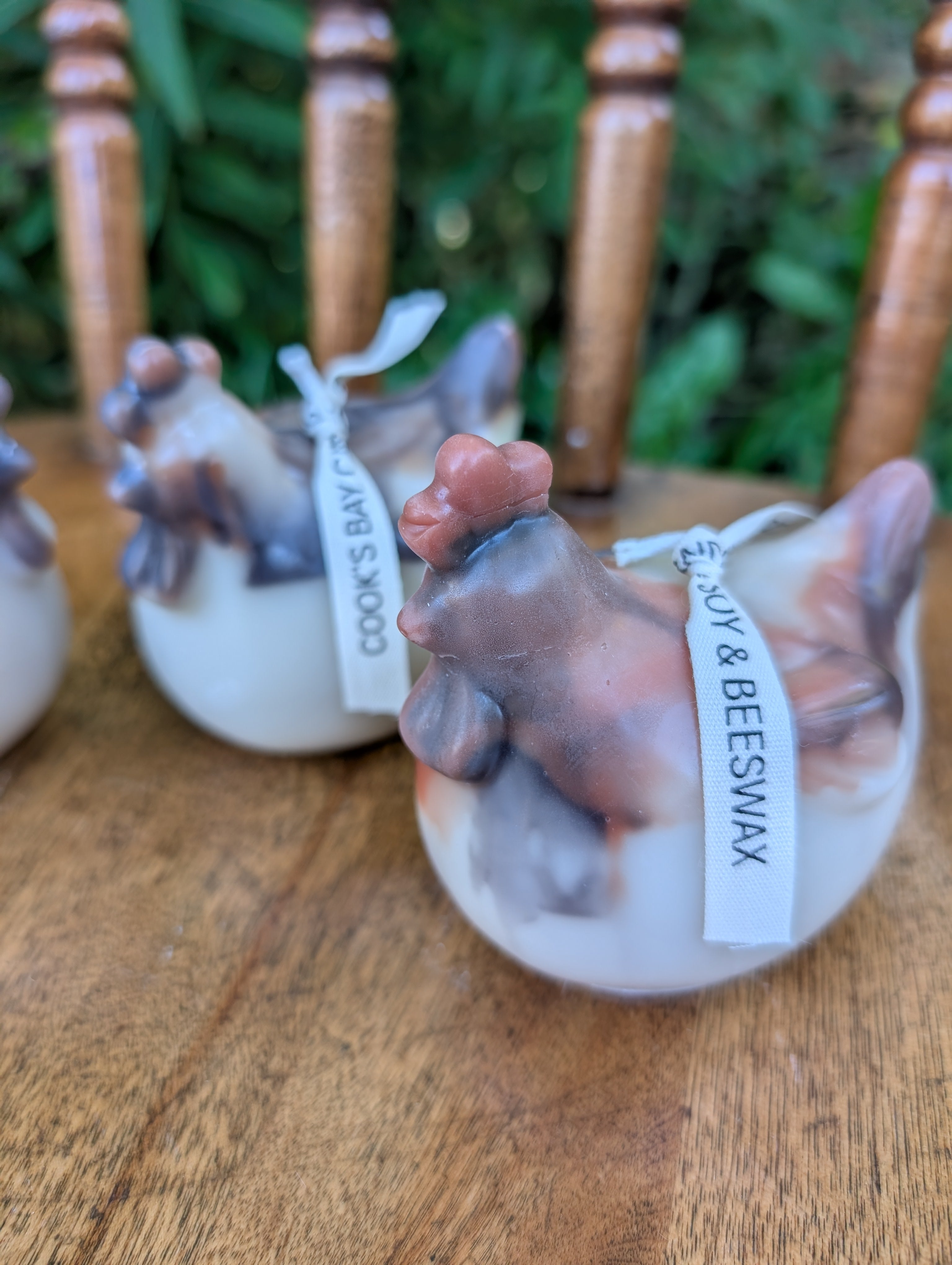 Hen Candle — soy & beeswax