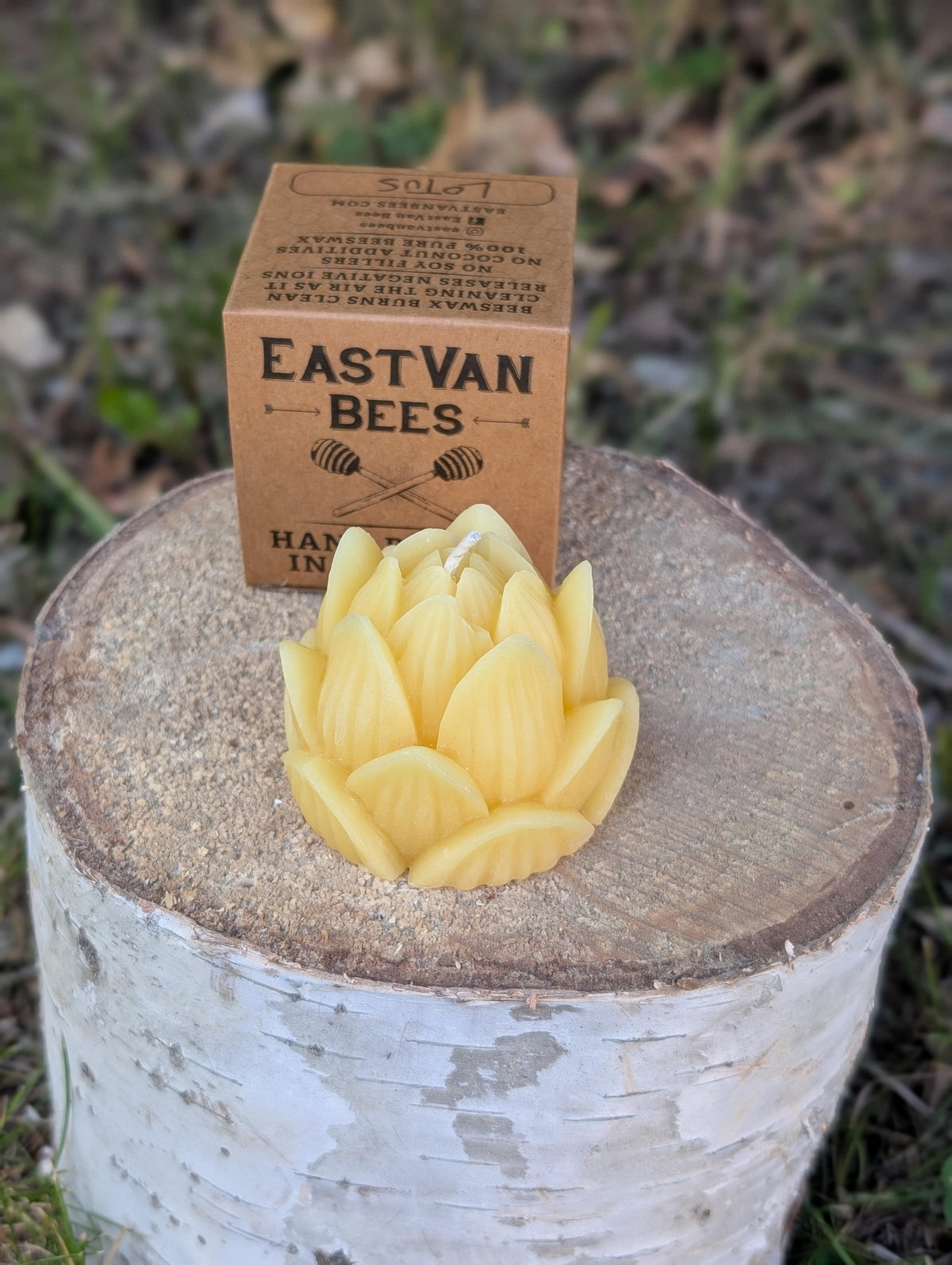 Lotus Flower - 100% Beeswax Candle