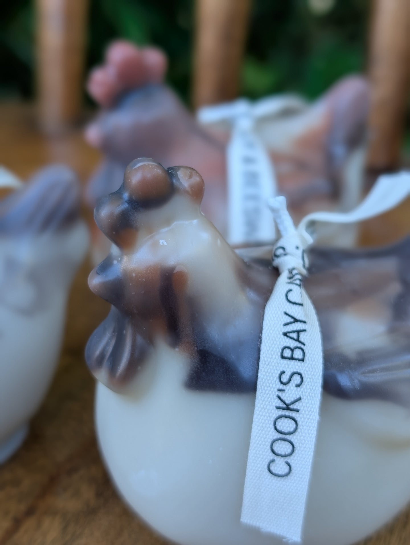 Hen Candle — soy & beeswax